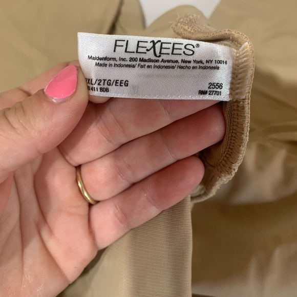 Maidenform Flexees Shapewear beige Singlet 2XL - like new! - Picture 6 of 10